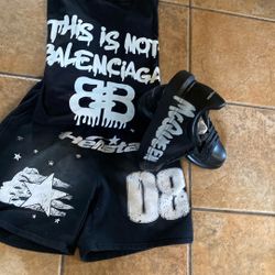 Short. Shirts 👕  Shoes.