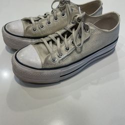 Converse Women’s Low Top Platform Gold Shimmer Sneakers, Size 7
