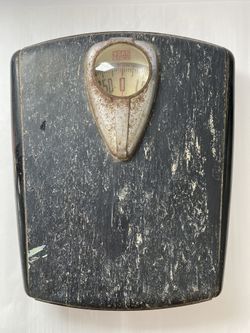 Vintage Art Deco Scale Works