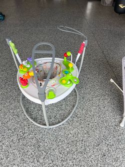 kids bouncer