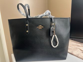 Woman’s Tote