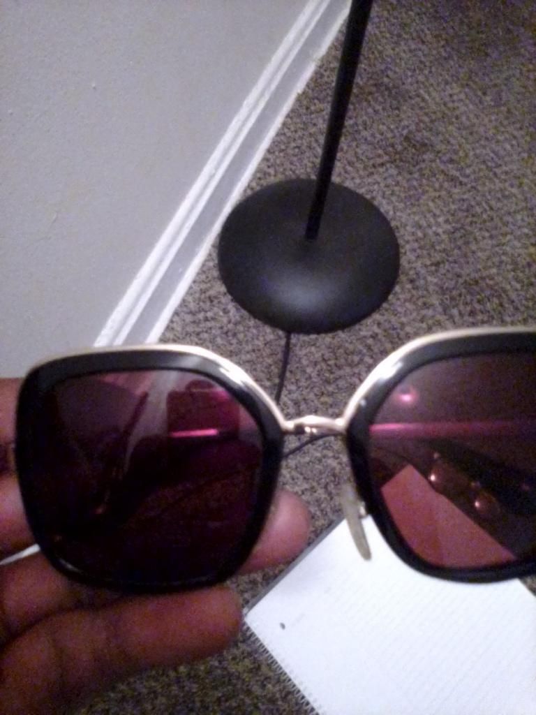 Versace An Prada Glasses Come With Case