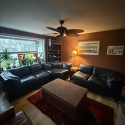 Large Black Leather 3 Piece High Quality Sectional Sofa