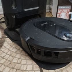🧹 Shark IQ Robot Vacuums – 2 for $180 Firm