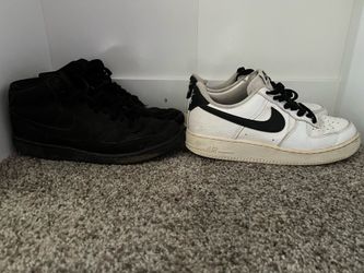 2 Pairs Of Nike Men Shoes Size 8 $5.00 each