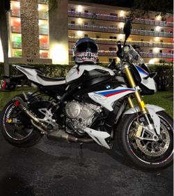 2017 BMW S1000R – 6,800 Miles