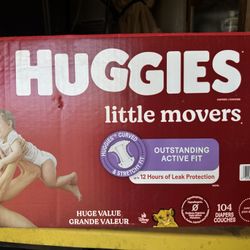 Huggies Pampers