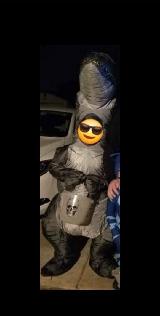 Inflatable Velociraptor Costume