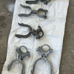 Chain Link Gate Latches