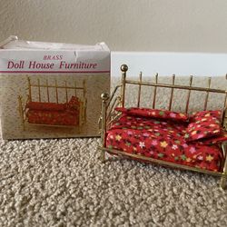 Dollhouse Day Bed