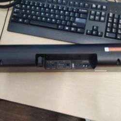 Polk Theater Soundbar With Remote 