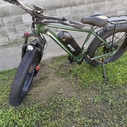 Brand New EB26 Electric Bike — 1500W Motor, 26” Wheels