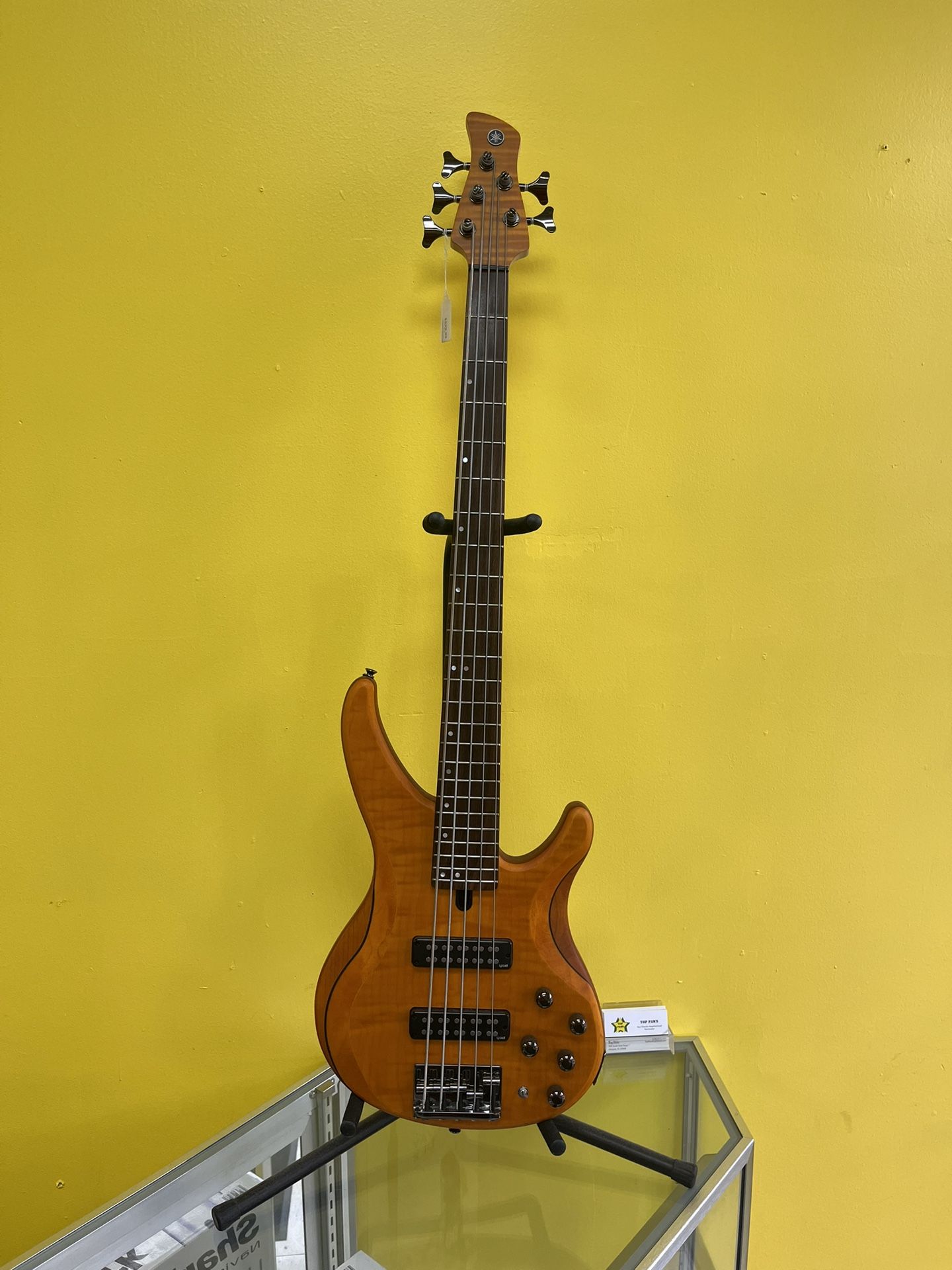Yamaha 5 - String Bass Guitar