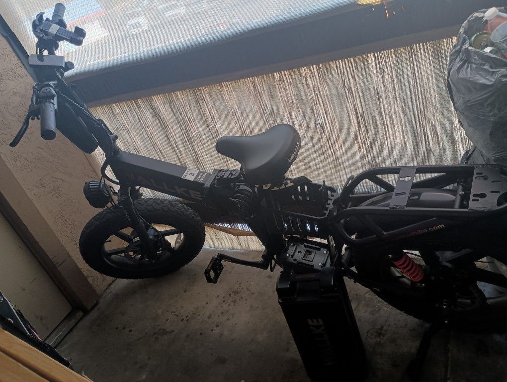 Wallke H9 Foldable 60 AH AWD 35 MPH 190 Torque 3,200 Watt 120 mile Ebike