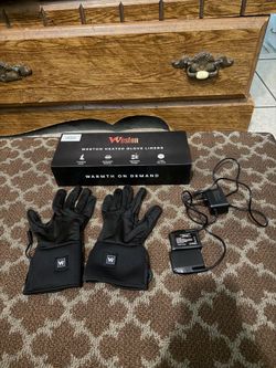 Electric Heated Gloves w/ Batteries & Charger – Size M