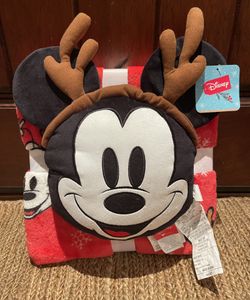 NEW Disney Mickey Mouse Pillow And Blanket 