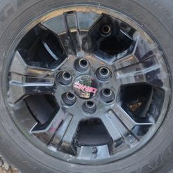 18" factory Chevy black wheels all 4 of them only 450.00 for the set no tires
