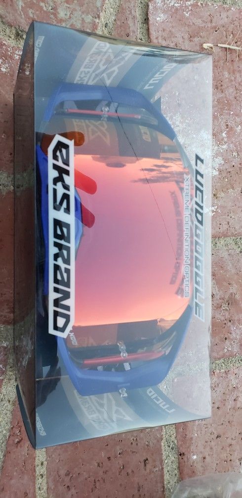 Eks Lucid Goggle