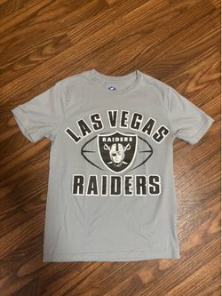 NFL Woman’s Las Vegas Raiders Short Sleeve Tee Small.