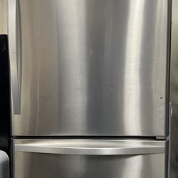 Whirlpool Refrigerator 