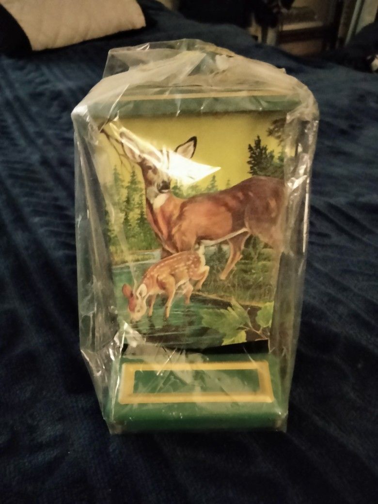Antique Wall Mount
