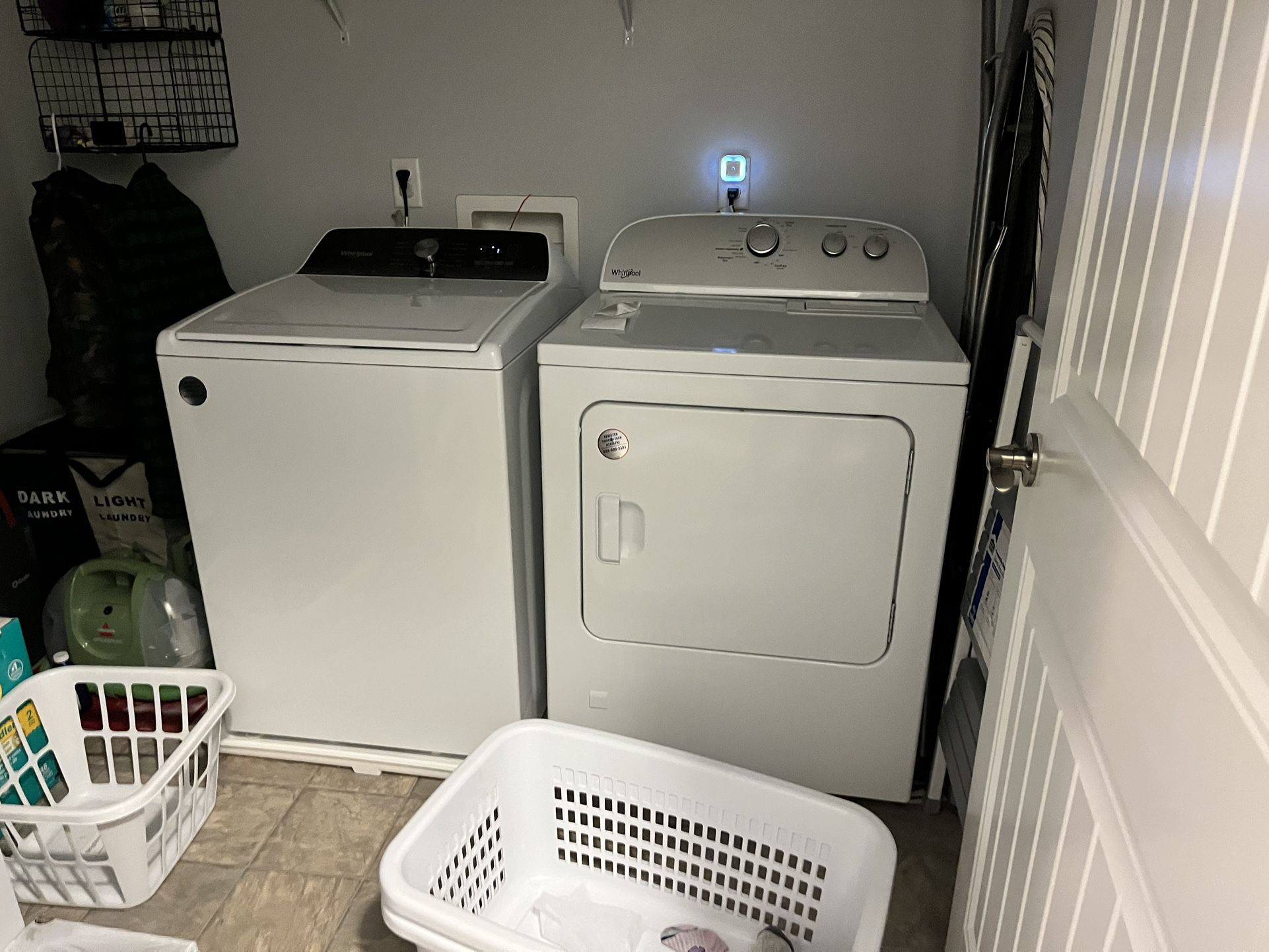 Set Of Whirlpool Washer And GAS Dryer