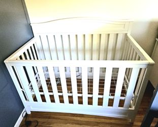 Delta Children Emery 4-in-1 Convertible Baby Crib
