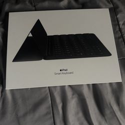 Apple Smart Keyboard for 6th generation iPad