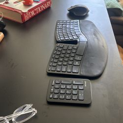Microsoft Sculpt Ergonomic Keyboard