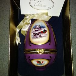 Music Mr. Christmas tree eggs