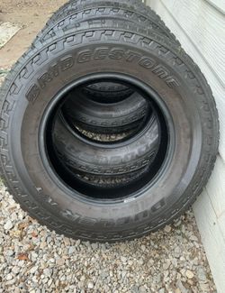 Tires 275/70/18 same 275/70r18
