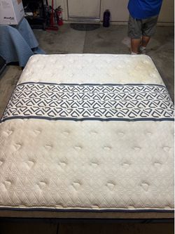 Diamond pillow top California king mattress with box springs