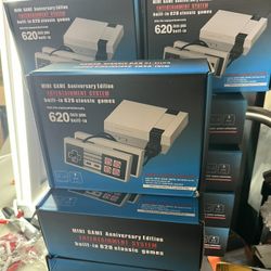 Retro mini game console