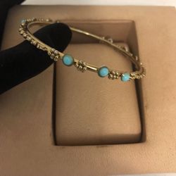 Goldtone & Turquoise Color Bangle Bracelet 2 1/2"