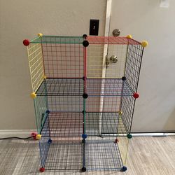 Metal organizer