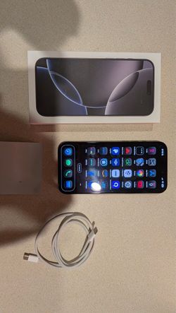 Apple iPhone 16 pro max 256gb black unlocked