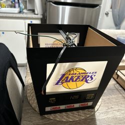 Lakers Man Cave Scoreboard Light