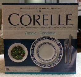 Corelle 16 piece dinnerware set