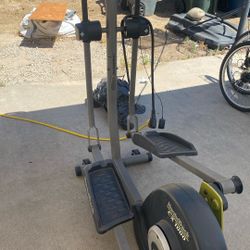 Free Nordic Track CX 1000 Elliptical 