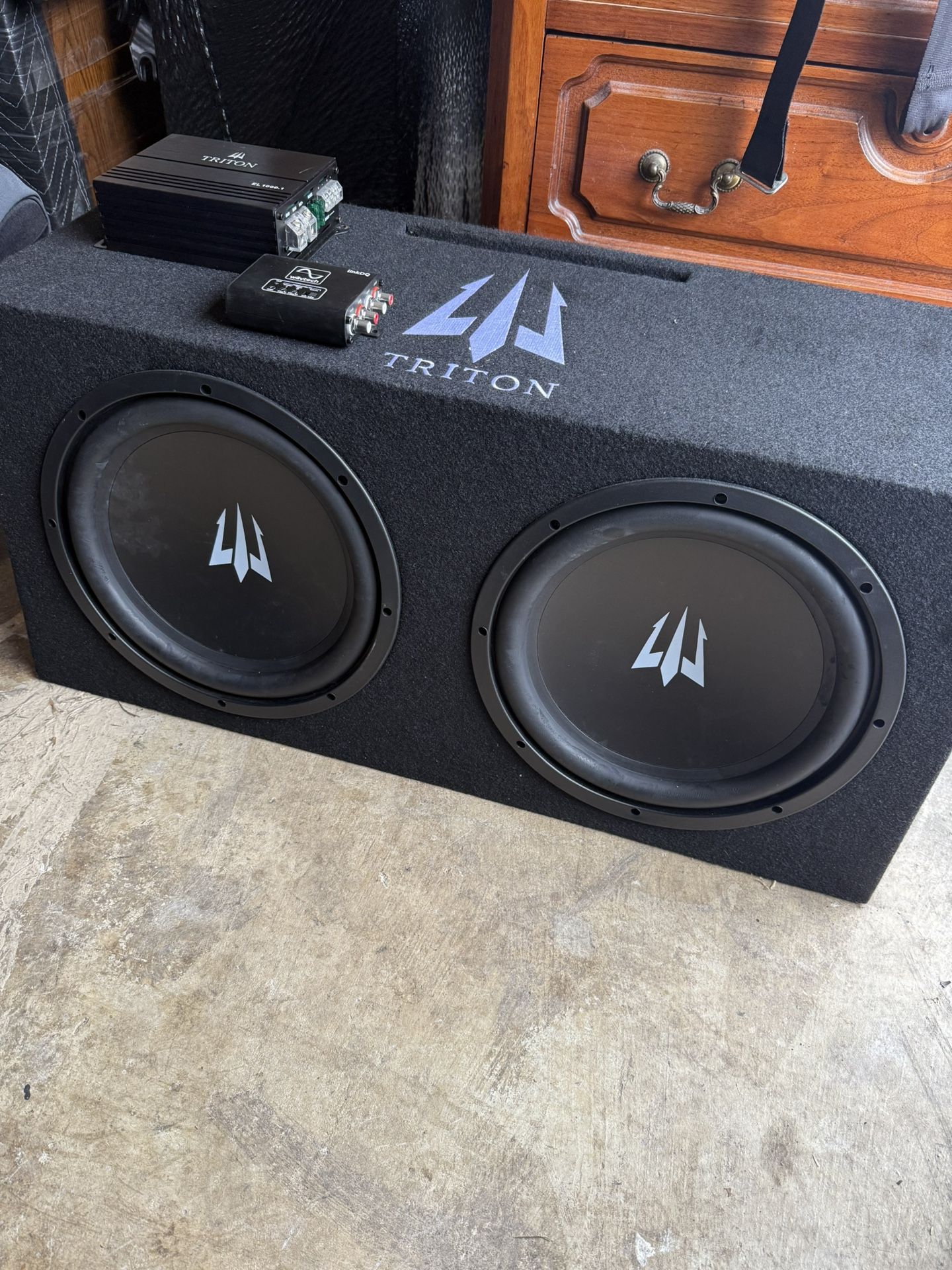 Triton - 2 12s With Box And Triton Amp!!!!