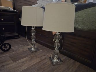 2 Lamps