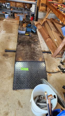 Motorcycle lift