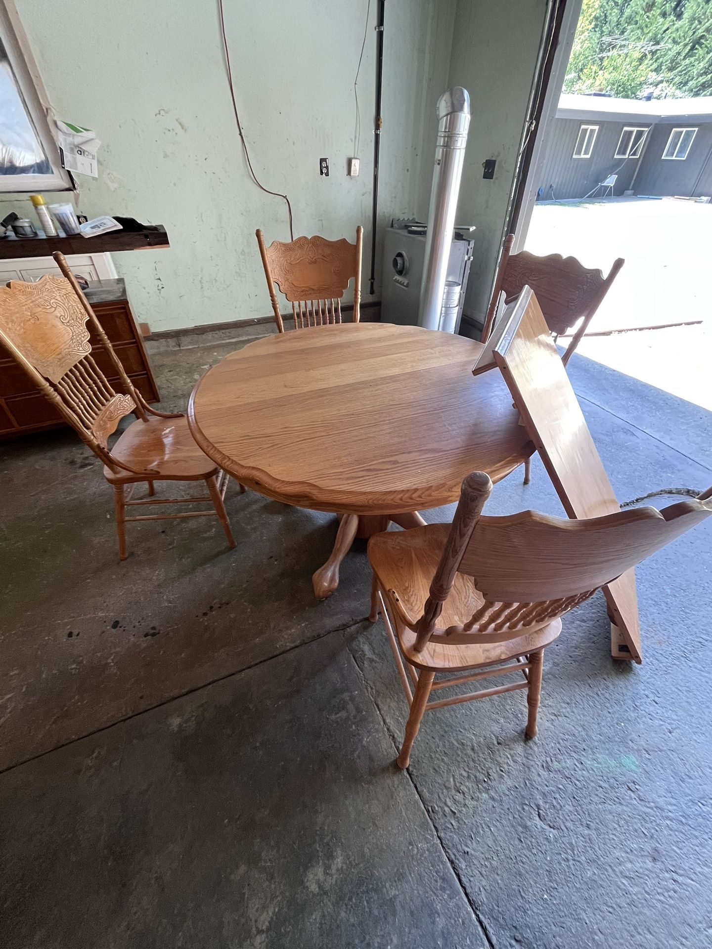 Free Table And Chairs