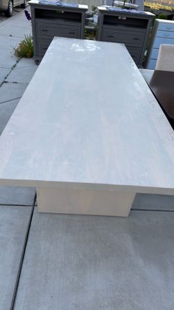 Large dining table for 12 people