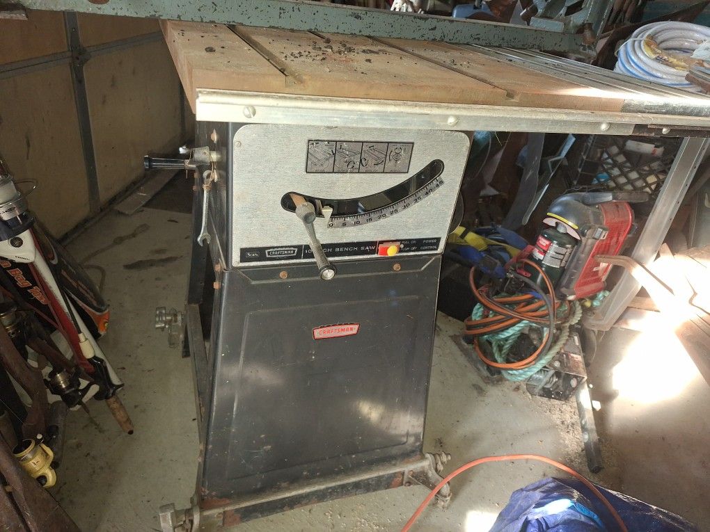 Craftsman  10" Bench Saw