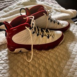 Nike Jordan 9 Retro Gym Red 2019 6.5Y