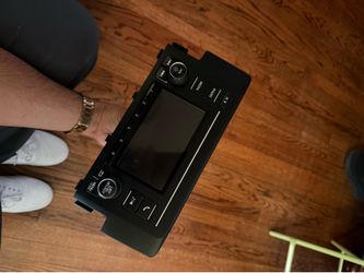 Honda radio (please read description)