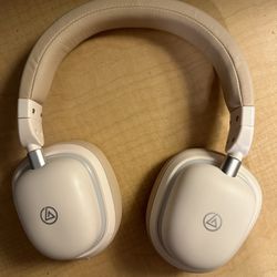 Kids Noise Cancelling Headphones Bluetooth Wireless