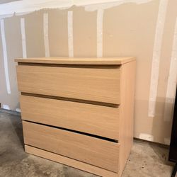 3 Drawer Dresser