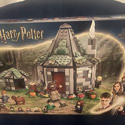 HARRY POTTER LEGO: Hagrid's Hut: An Unexpected Visit